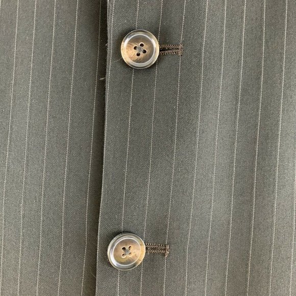 Stafford Men's Suit. Brown, Pin Striped. Pleated Pants. 42S Coat. 38 x 30 Pants. - Picture 5 of 12